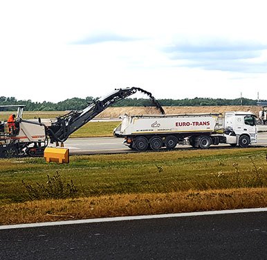                             Euro - Trans modernizuje płytę lotniska Chopina w Warszawie
                        